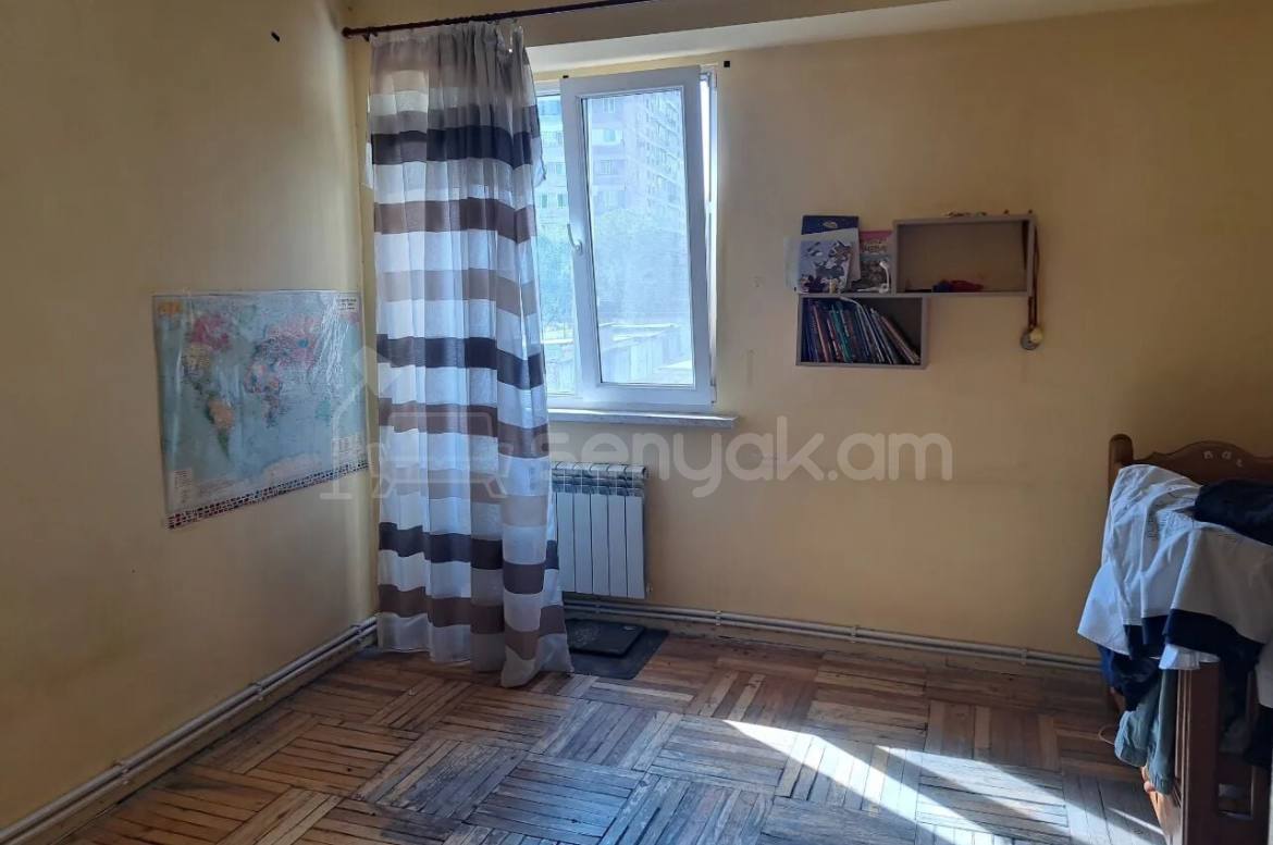 3 Սենյականոց Բնակարան, 78քմ, 4/9 հարկ, Նորմալ Վիճակում