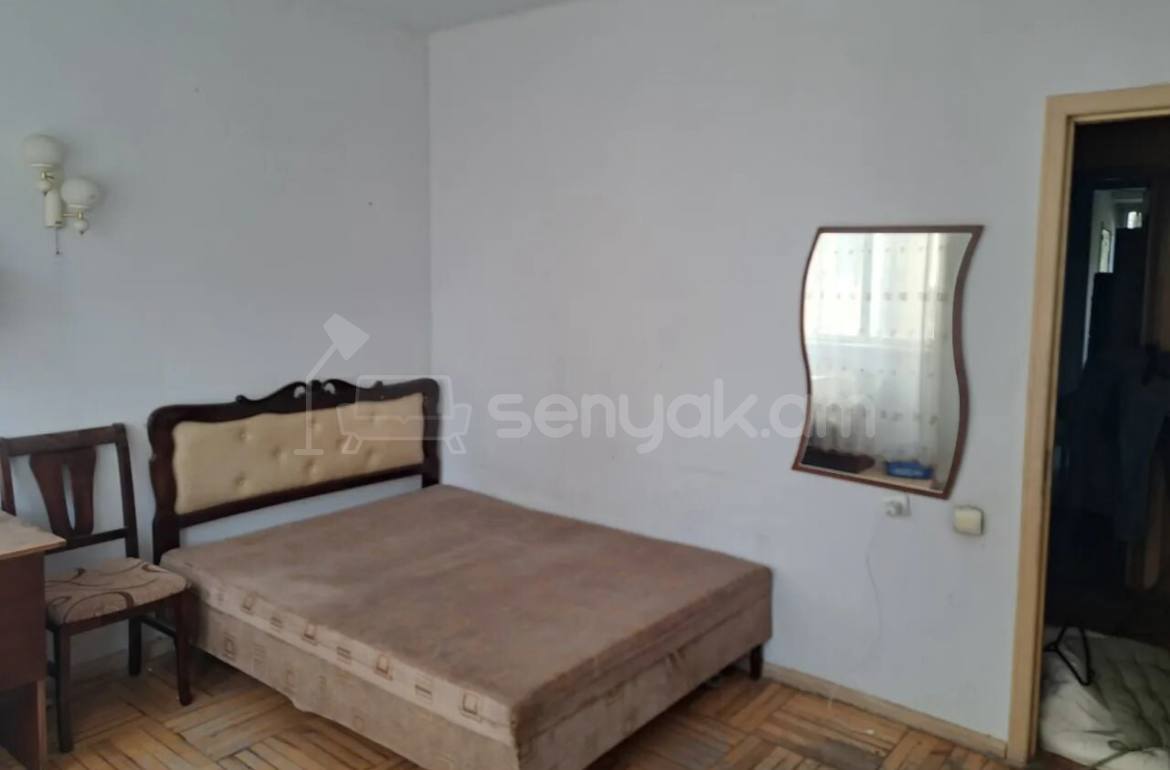 3 Սենյականոց Բնակարան, 78քմ, 4/9 հարկ, Նորմալ Վիճակում