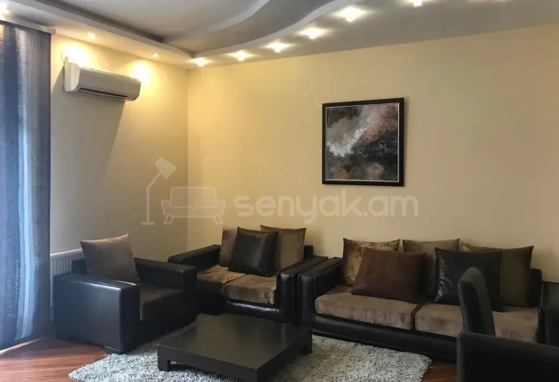 2 Սենյականոց Բնակարան Քարե Շենքում, 70քմ, 3/5 հարկ, Կապիտալ Վերանորոգված, Կահավորված, Արևկող