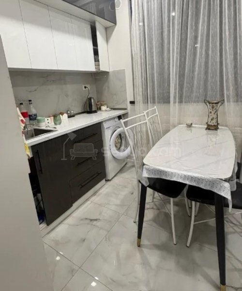 2 Սենյականոց Բնակարան, 50քմ, 5/9 հարկ, Կապիտալ Վերանորոգված, Կահավորված, Արևկող