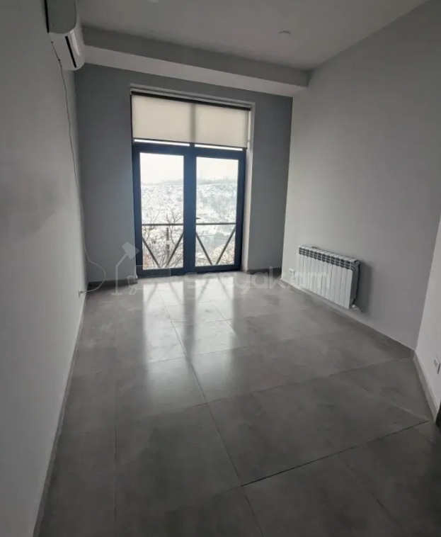 Նորակառույց Օֆիսային Տարածք, 237քմ