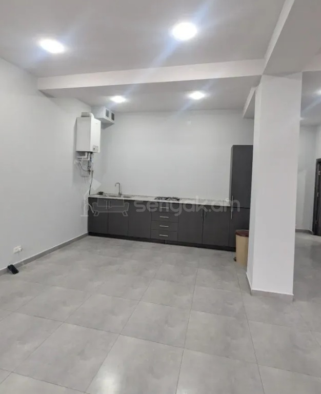 Նորակառույց Օֆիսային Տարածք, 237քմ