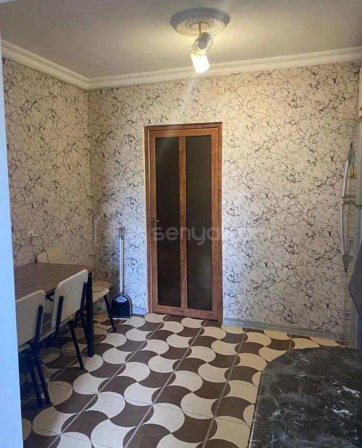 2 Սենյականոց Բնակարան Քարե Շենքում, 45քմ, 1/5 հարկ, Կապիտալ Վերանորոգված