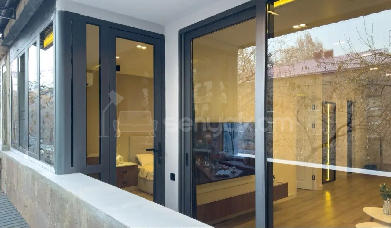 2 Սենյականոց Բնակարան, 50քմ, 2/10 հարկ, Դիզայներական Վերանորոգված