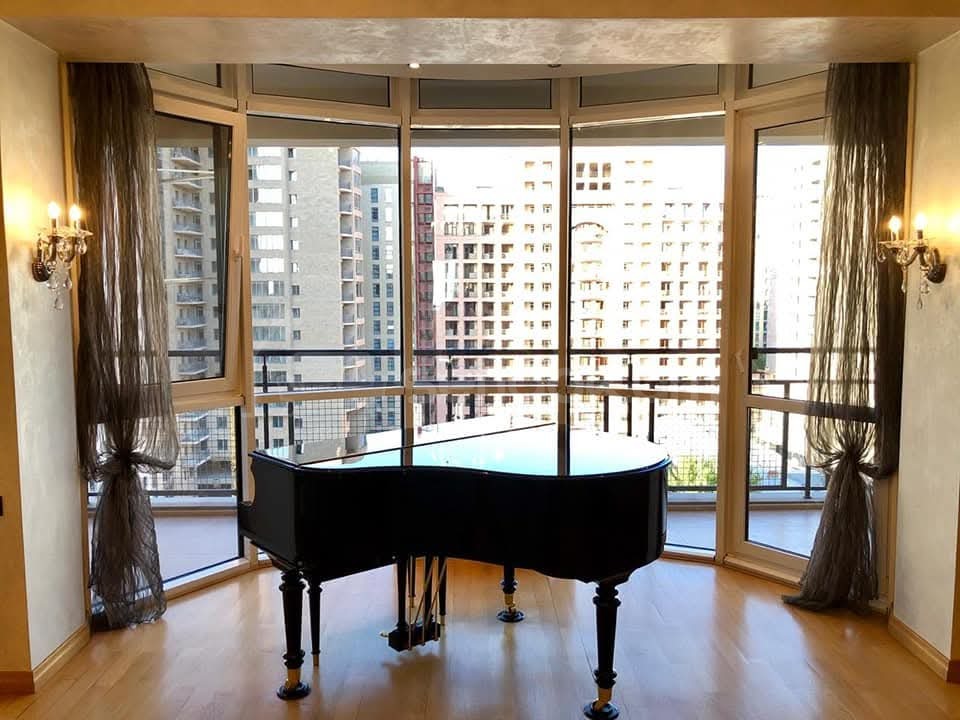 3 Սենյականոց Բնակարան Նորակառույցում, 80քմ, 7/12 հարկ, Դիզայներական Վերանորոգված