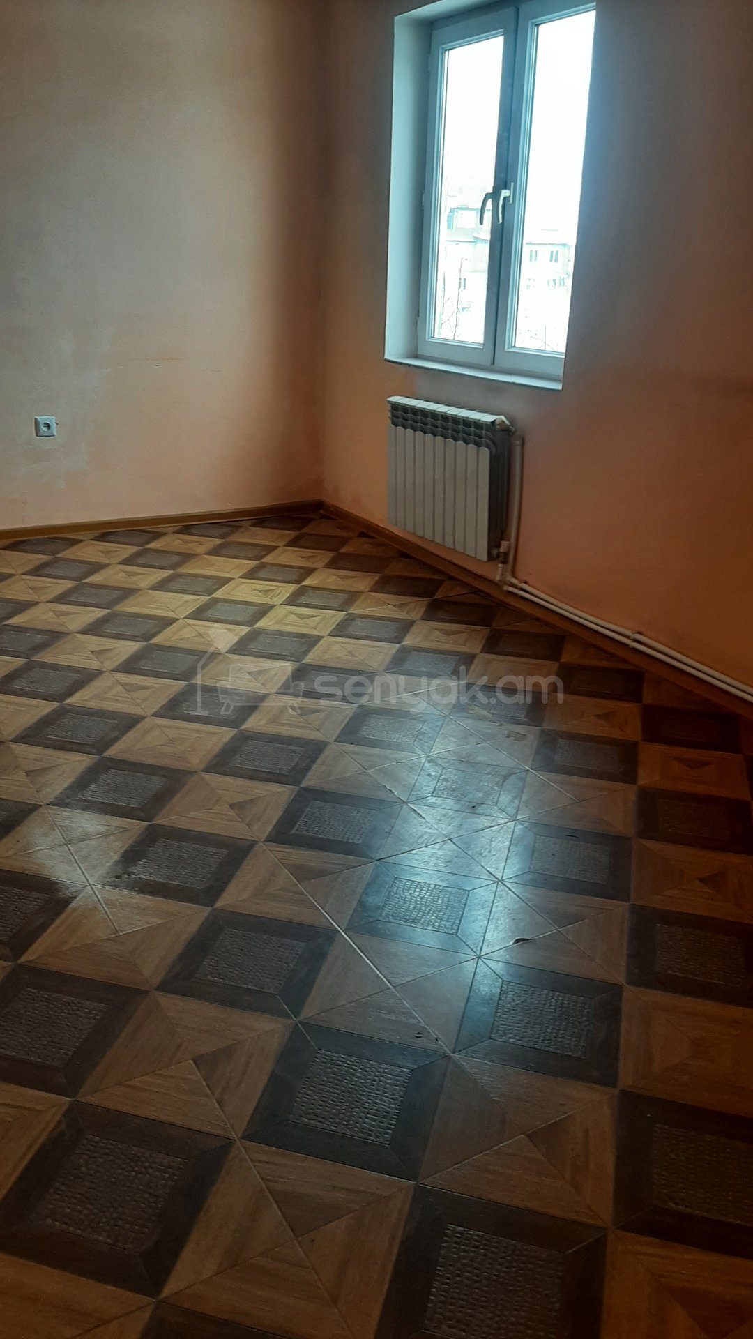 2 Սենյականոց Բնակարան, 58քմ, 3/5 հարկ, Կոսմետիկ Վերանորոգված, Արևկող