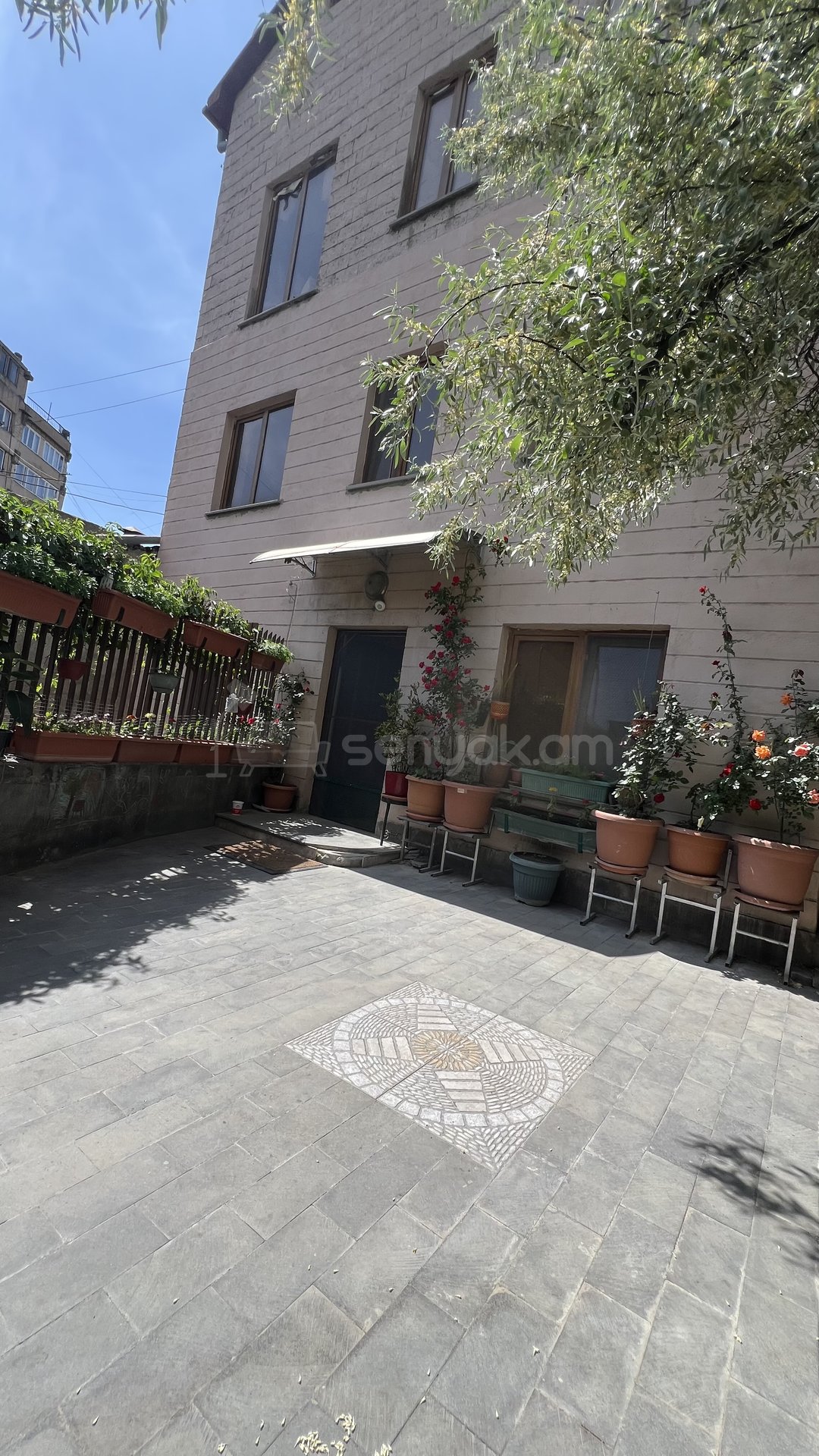 1 Սենյականոց Բնակարան Նորակառույցում, 38քմ, 3/4 հարկ, Կապիտալ Վերանորոգված