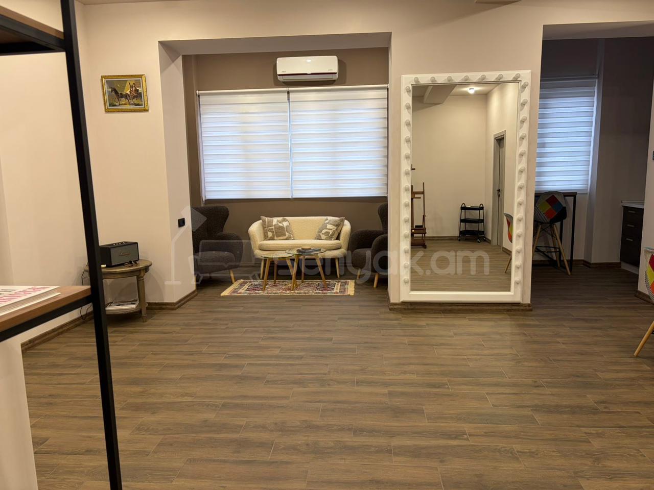 Օֆիսային Տարածք, 51քմ, Կապիտալ Վերանորոգված