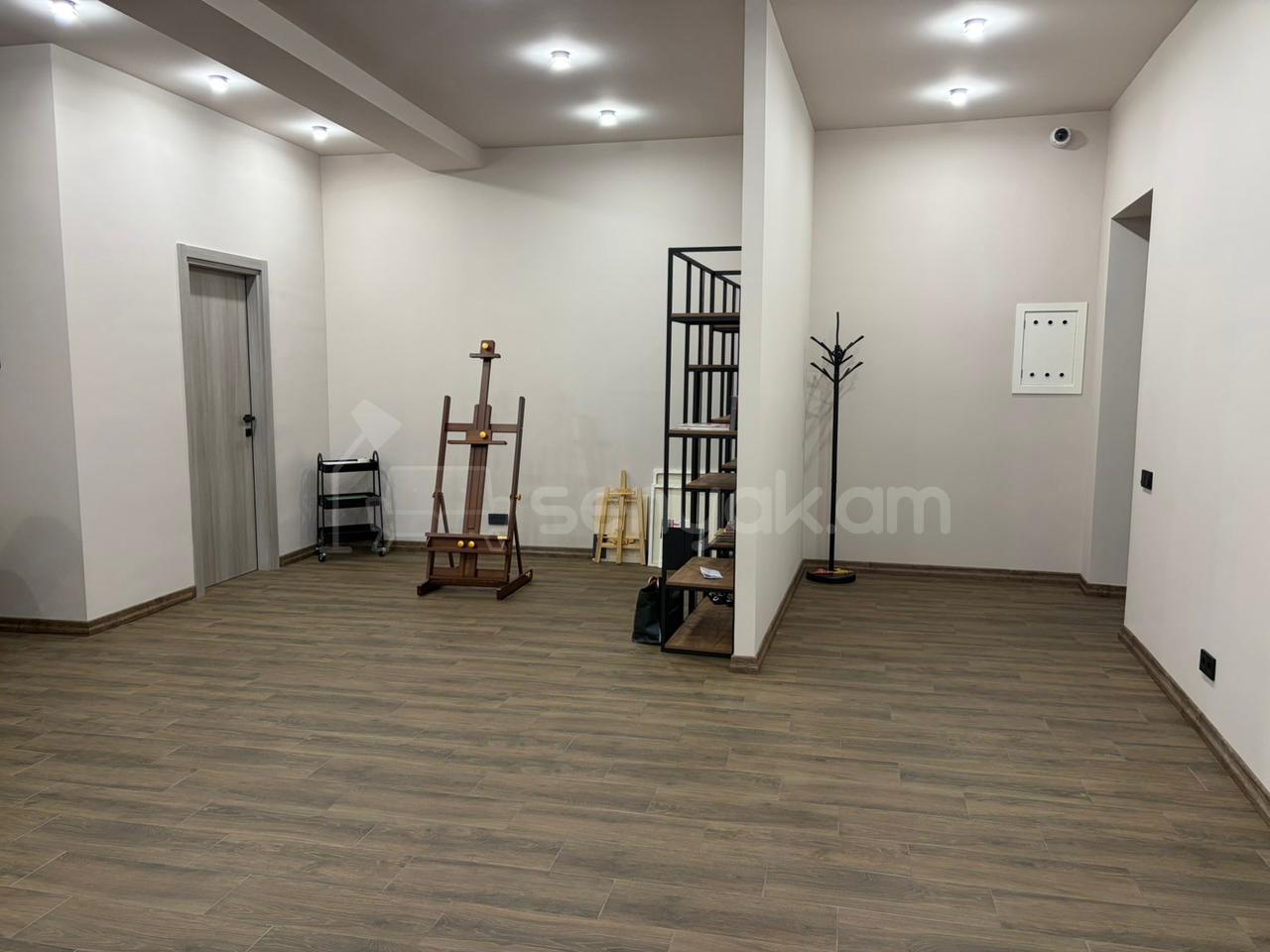 Օֆիսային Տարածք, 51քմ, Կապիտալ Վերանորոգված