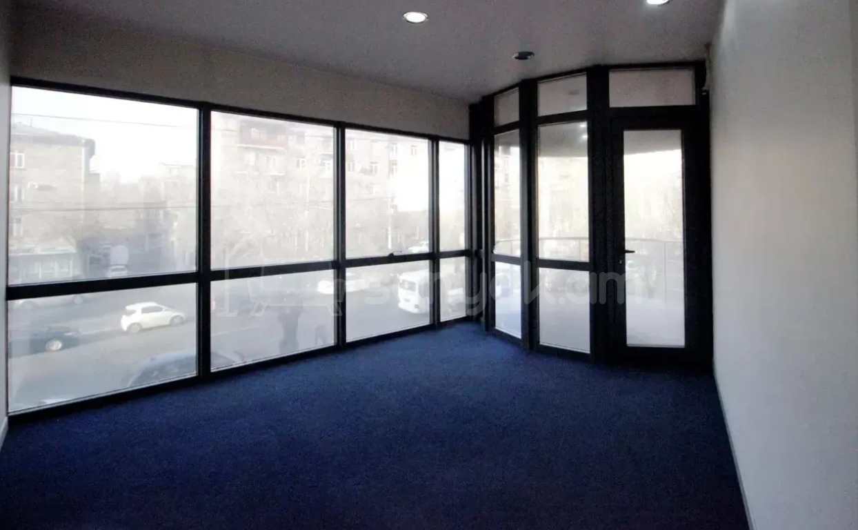 Նորակառույց Օֆիսային Տարածք, 644քմ