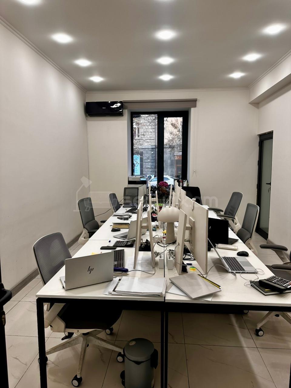 Օֆիսային Տարածք, 100քմ