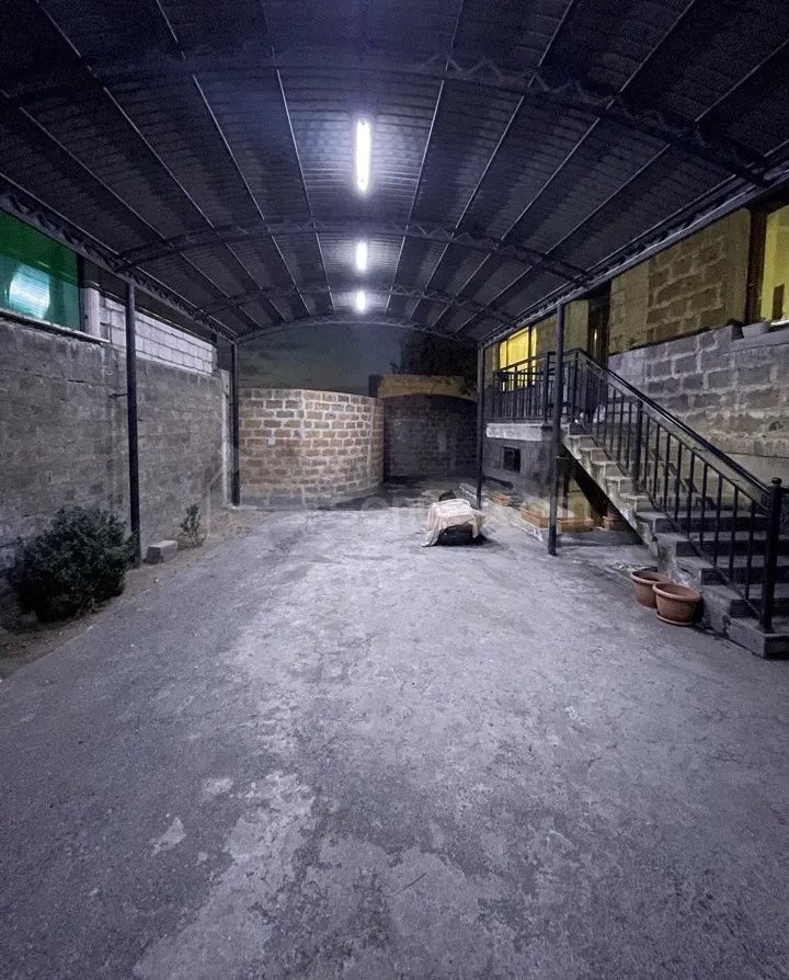 6 Սենյականոց Սեփական Տուն, 385քմ, Կապիտալ Վերանորոգված, Ավտոտնակով