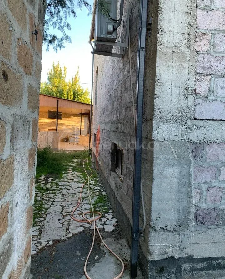 6 Սենյականոց Սեփական Տուն, 385քմ, Կապիտալ Վերանորոգված, Ավտոտնակով