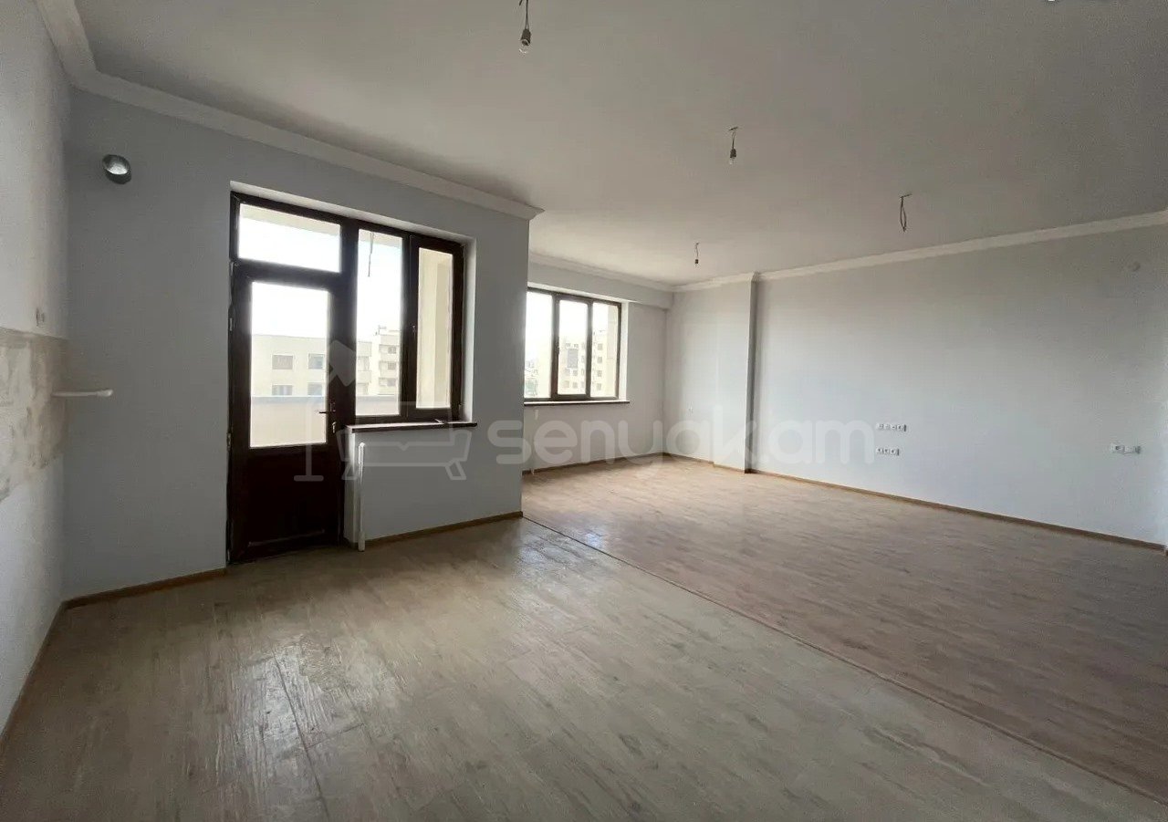 3 Սենյականոց Բնակարան Նորակառույցում, 101քմ, 17/17 հարկ, Կապիտալ Վերանորոգված