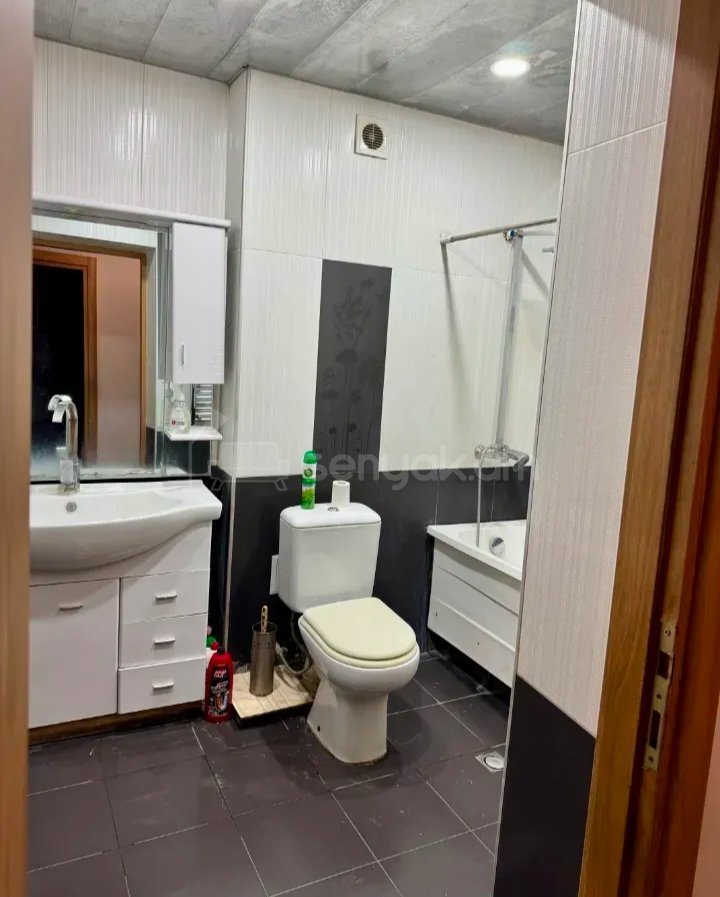 3 Սենյականոց Բնակարան, 75քմ, 5/9 հարկ, Կապիտալ Վերանորոգված, Կահավորված