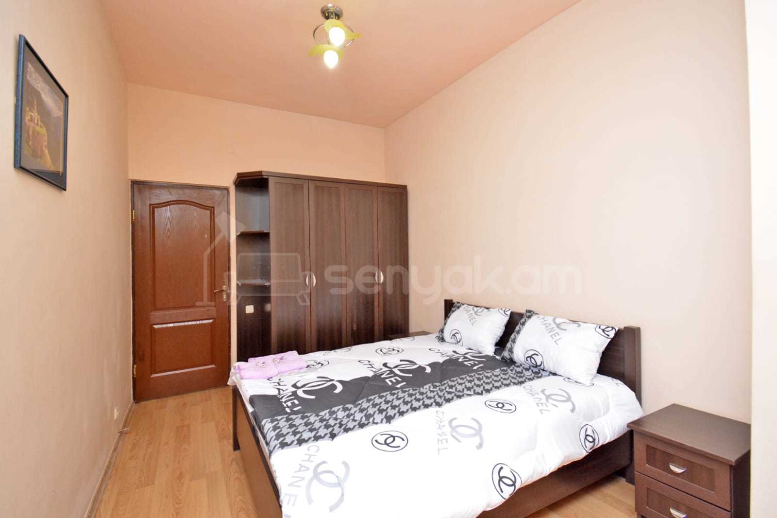 4 Սենյականոց Բնակարան Նորակառույցում, 90քմ, 4/12 հարկ, Կապիտալ Վերանորոգված