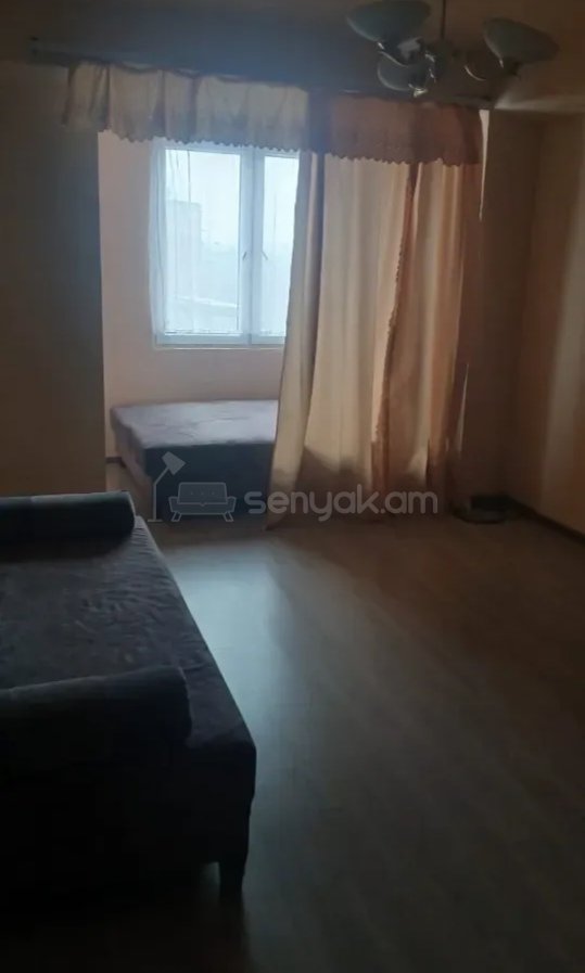 2 Սենյականոց Բնակարան, 45քմ, 3/7 հարկ, Նորմալ Վիճակում, Կահավորված