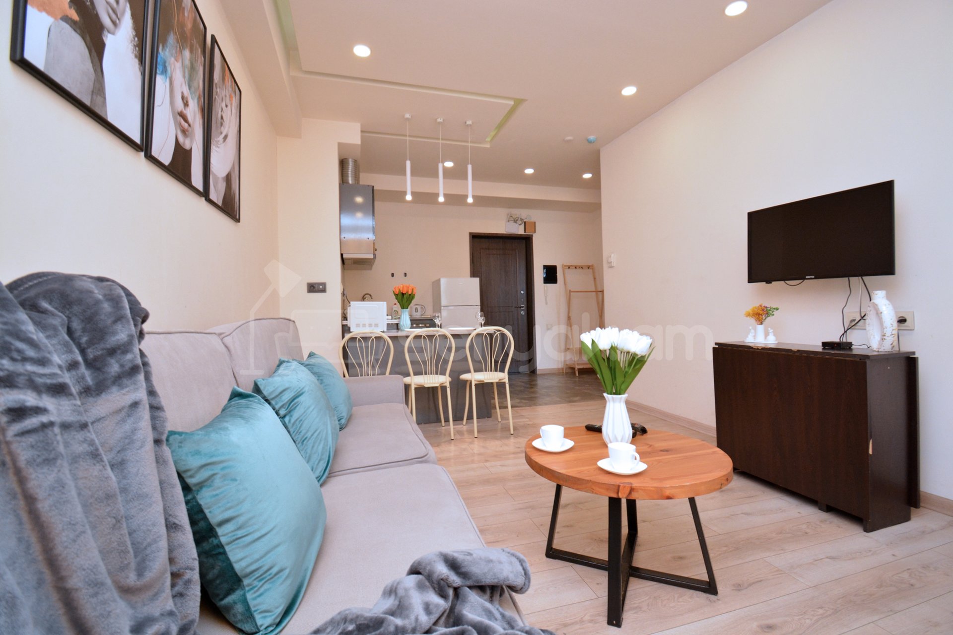 2 Սենյականոց Բնակարան Նորակառույցում, 44քմ, 5/16 հարկ, Կապիտալ Վերանորոգված