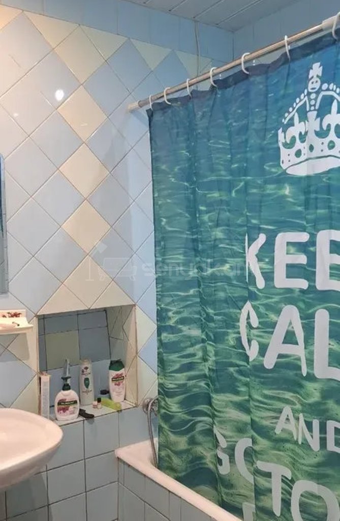 3 Սենյականոց Բնակարան Քարե Շենքում, 92քմ, 3/5 հարկ, Կոսմետիկ Վերանորոգված