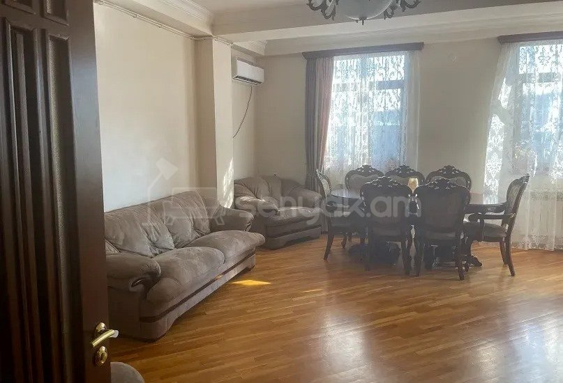 3 Սենյականոց Բնակարան Նորակառույցում, 110քմ, 7/14 հարկ, Կապիտալ Վերանորոգված