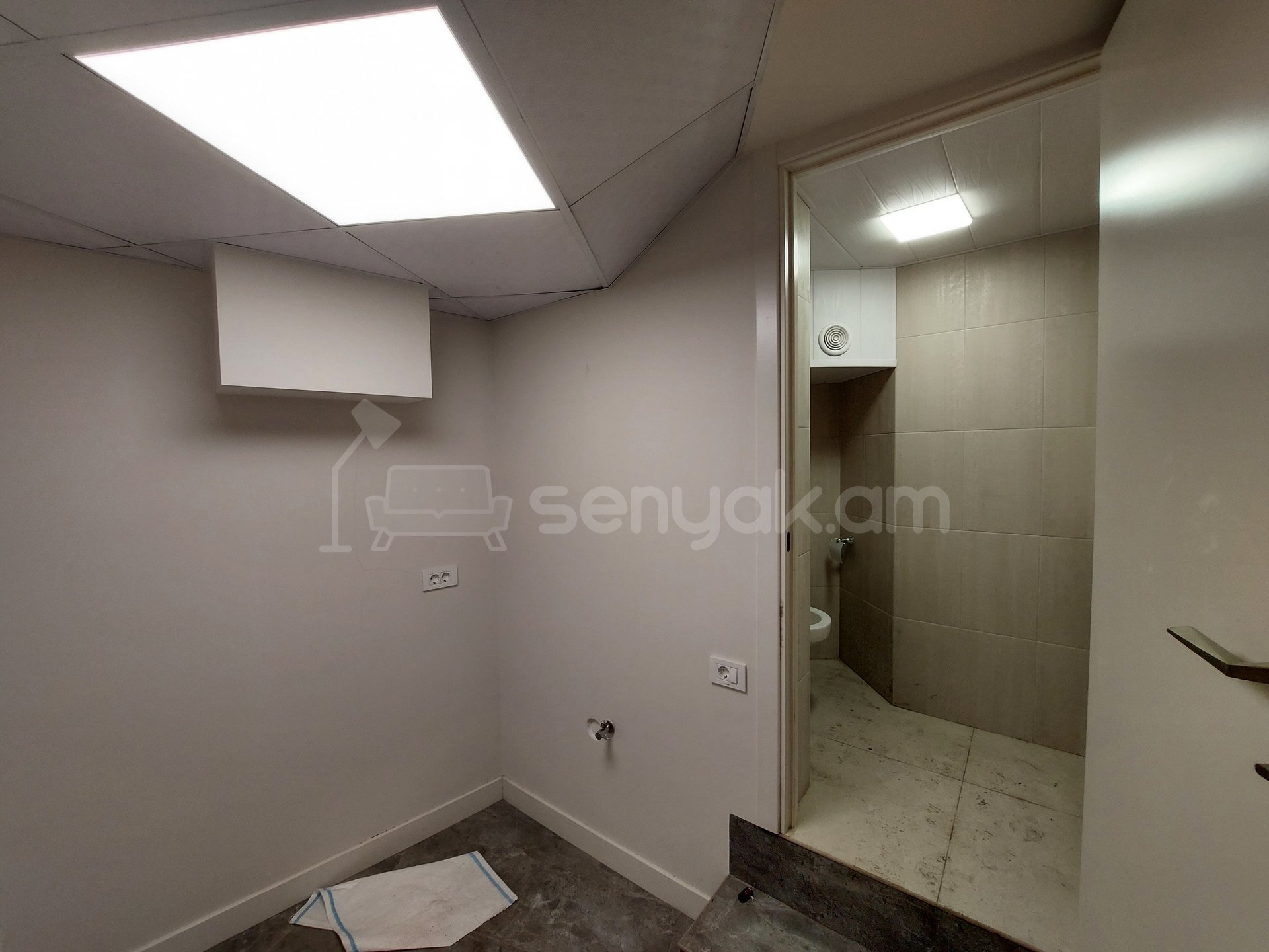 Օֆիսային Տարածք, 50քմ