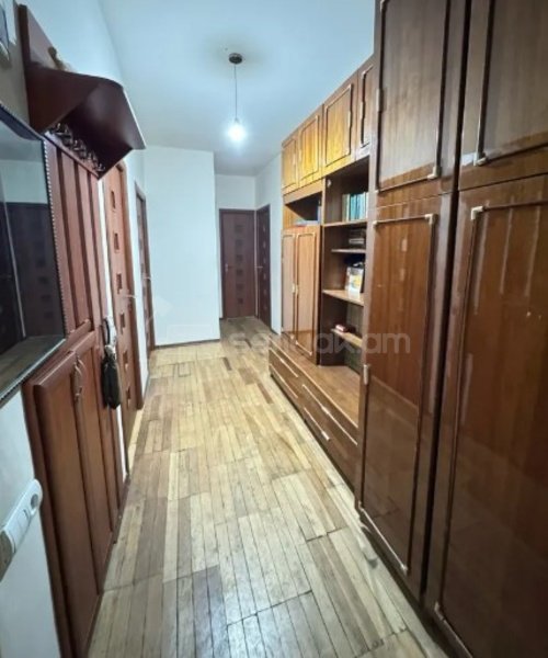 3 Սենյականոց Բնակարան, 75քմ, 4/9 հարկ, Կոսմետիկ Վերանորոգված, Կահավորված, Արևկող