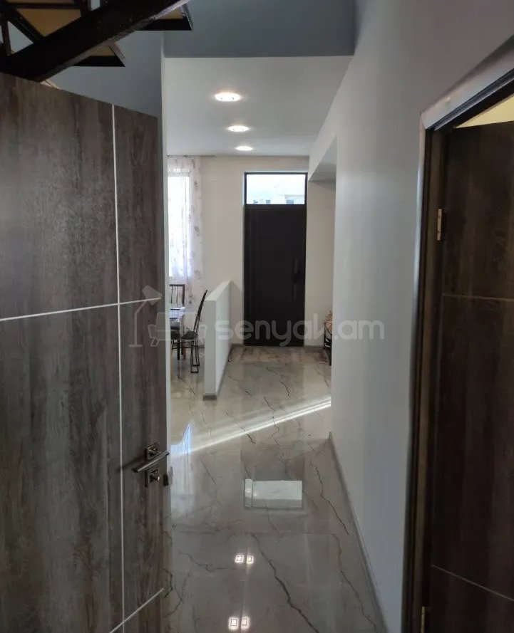 5 Սենյականոց Սեփական Տուն, 176քմ, Կապիտալ Վերանորոգված, Ավտոտնակով