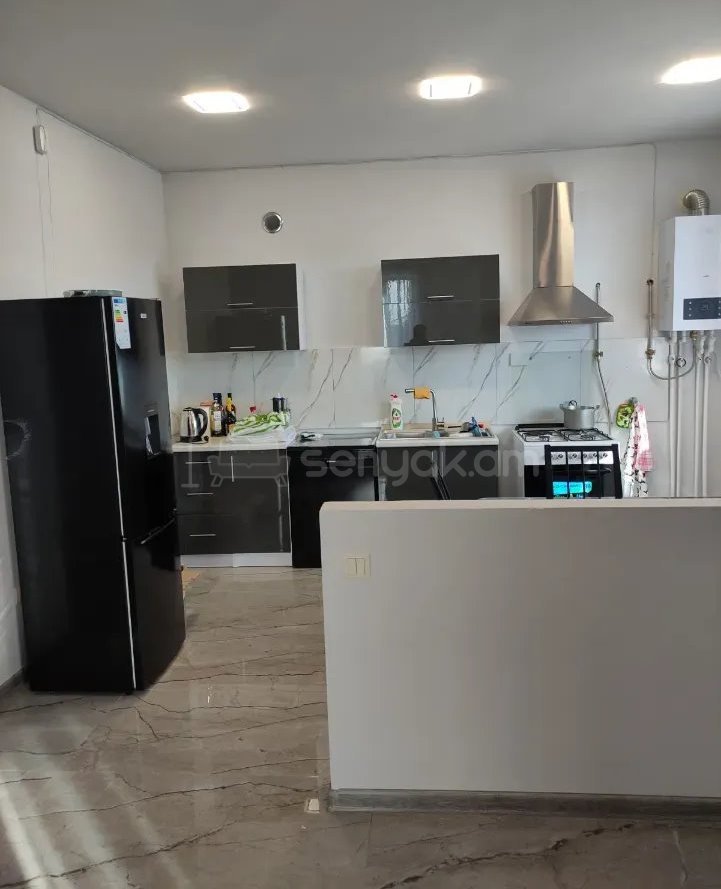 5 Սենյականոց Սեփական Տուն, 176քմ, Կապիտալ Վերանորոգված, Ավտոտնակով