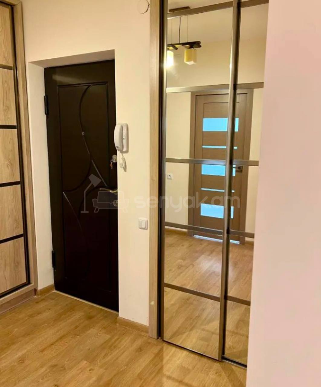 2 Սենյականոց Բնակարան Նորակառույցում, 63քմ, 4/12 հարկ, Կապիտալ Վերանորոգված