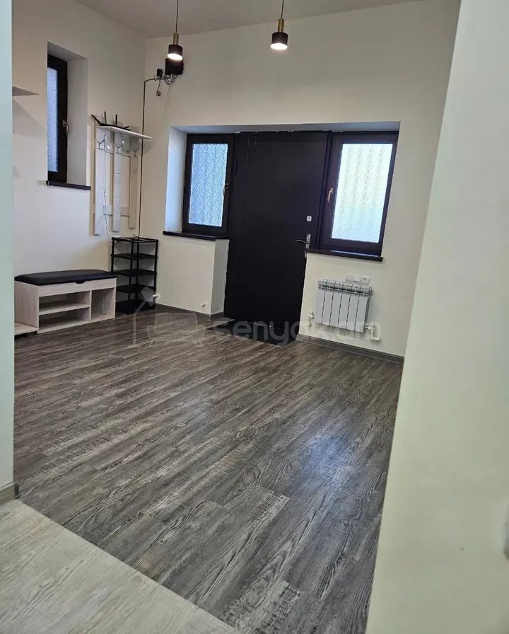 4 Սենյականոց Սեփական Տուն, 200քմ, Կապիտալ Վերանորոգված, Ավտոտնակով