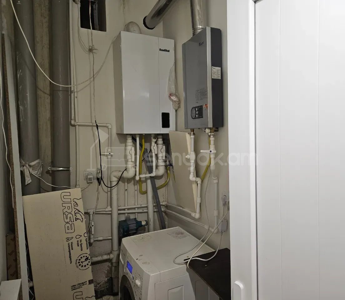 4 Սենյականոց Սեփական Տուն, 200քմ, Կապիտալ Վերանորոգված, Ավտոտնակով