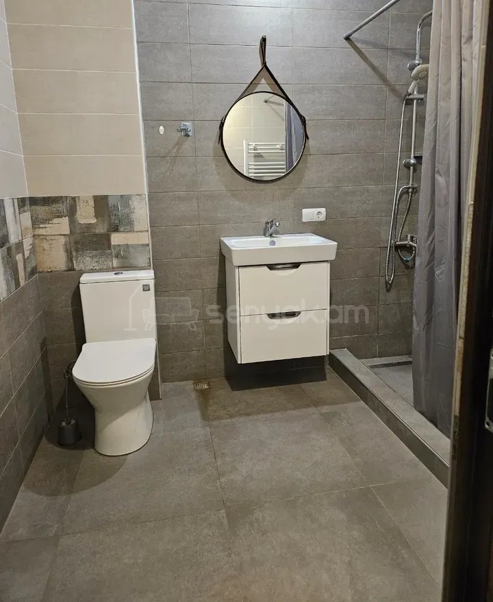 4 Սենյականոց Սեփական Տուն, 200քմ, Կապիտալ Վերանորոգված, Ավտոտնակով