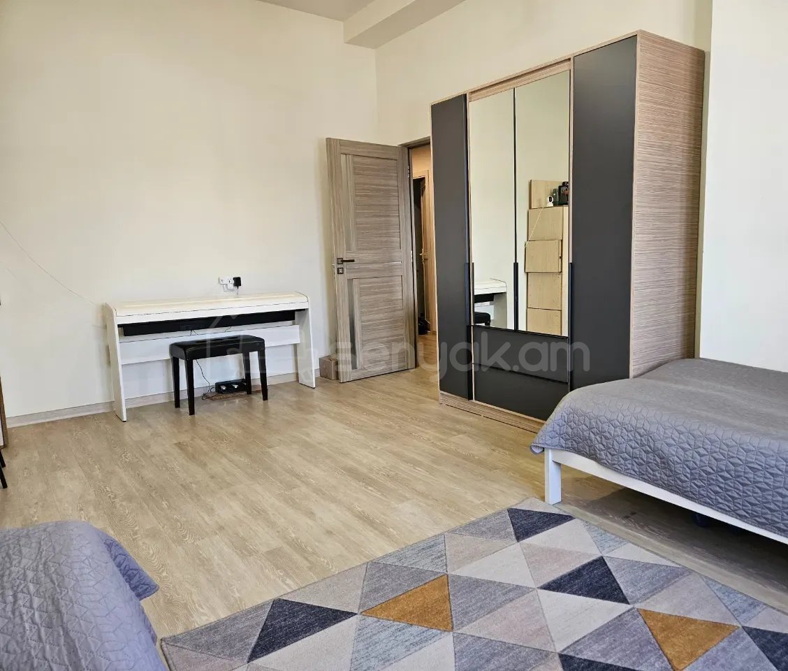 4 Սենյականոց Սեփական Տուն, 200քմ, Կապիտալ Վերանորոգված, Ավտոտնակով