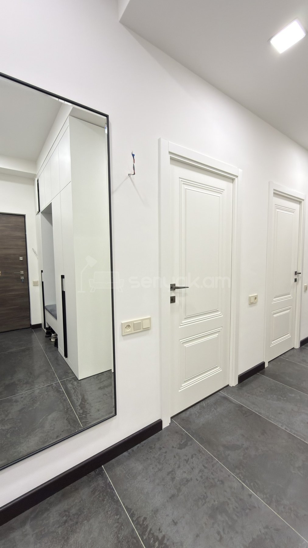 3 Սենյականոց Բնակարան Նորակառույցում, 81քմ, 11/16 հարկ, Դիզայներական Վերանորոգված