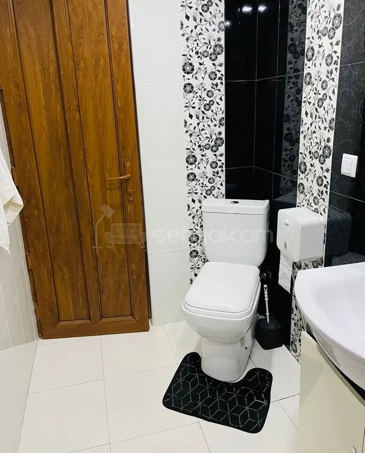 3 Սենյականոց Սեփական Տուն, 150քմ, Կապիտալ Վերանորոգված, Ավտոտնակով