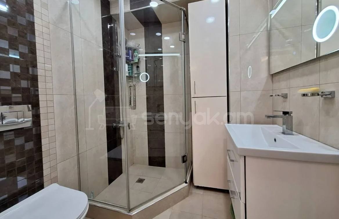 3 Սենյականոց Բնակարան, 72քմ, 3/9 հարկ, Կապիտալ Վերանորոգված