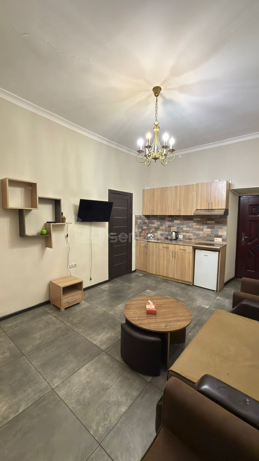 2 Սենյականոց Բնակարան Քարե Շենքում, 40քմ, 2/3 հարկ, Կապիտալ Վերանորոգված, Կահավորված, Արևկող