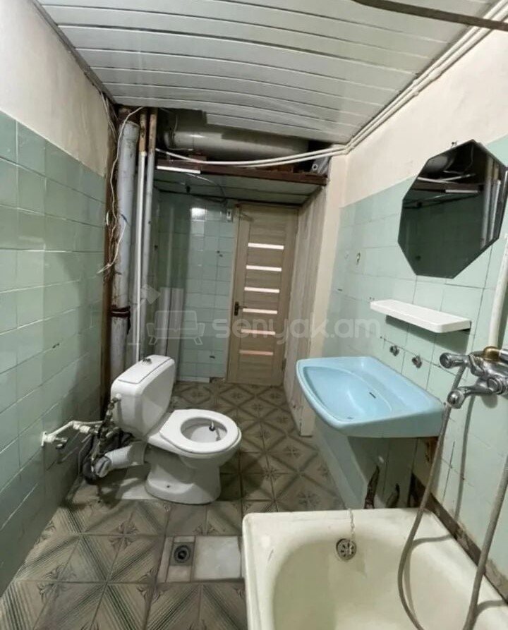 2 Սենյականոց Բնակարան, 47քմ, 6/9 հարկ, Պետական Վիճակում