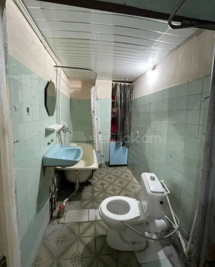 2 Սենյականոց Բնակարան, 47քմ, 6/9 հարկ, Պետական Վիճակում