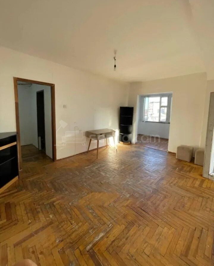 2 Սենյականոց Բնակարան, 47քմ, 6/9 հարկ, Պետական Վիճակում