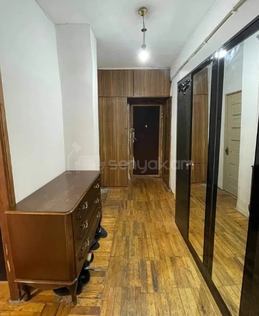 2 Սենյականոց Բնակարան, 47քմ, 6/9 հարկ, Պետական Վիճակում