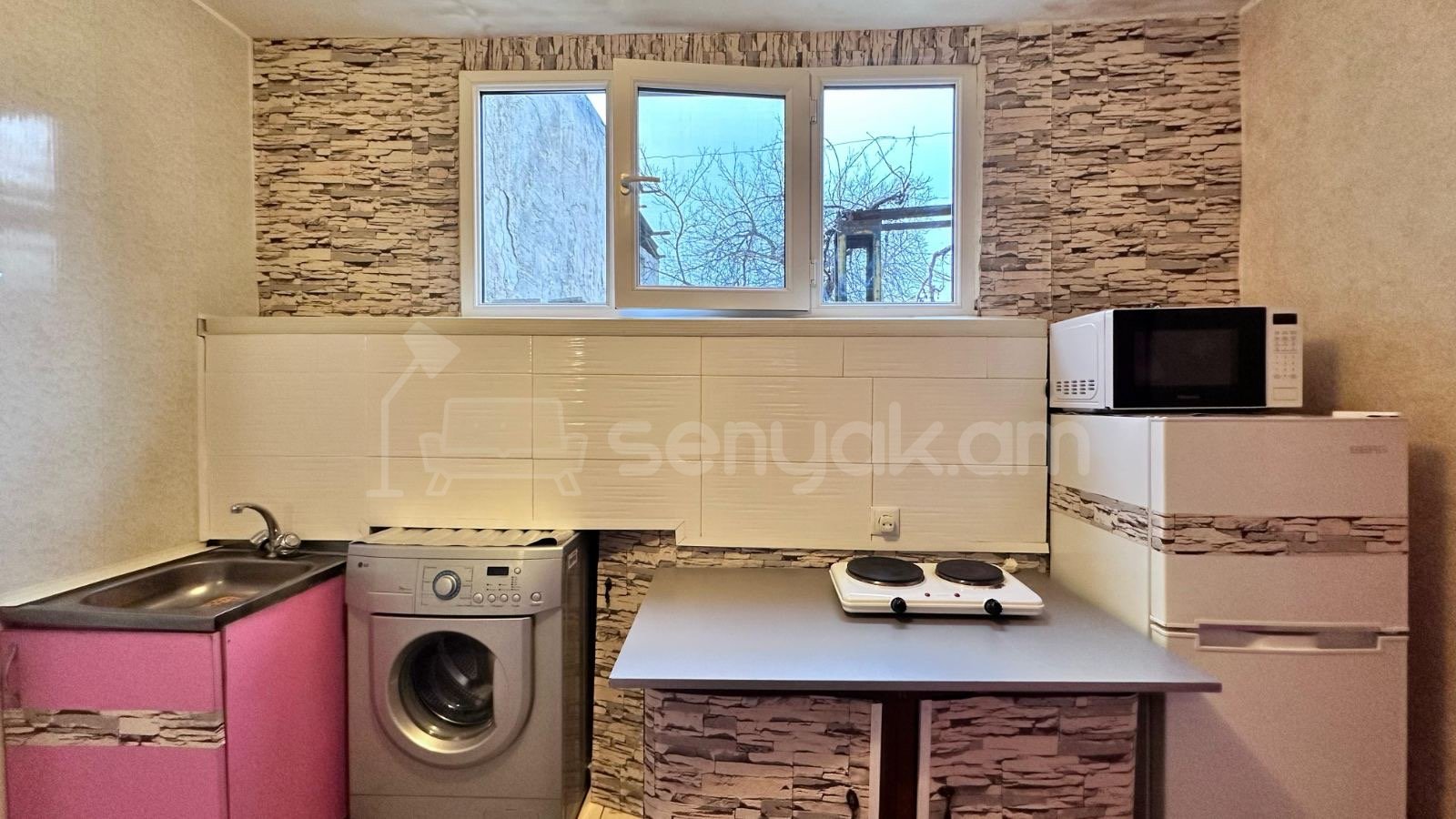 2 Սենյականոց Սեփական Տուն, 40քմ, Կապիտալ Վերանորոգված, Կահավորված