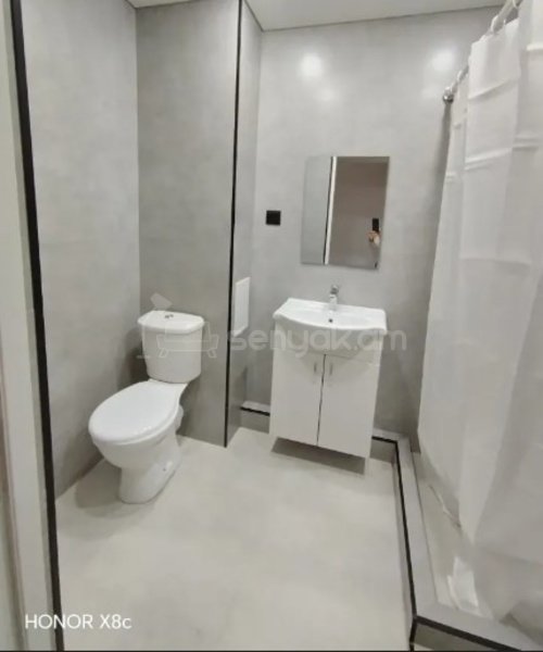 2 Սենյականոց Բնակարան Քարե Շենքում, 47քմ, 2/5 հարկ, Կապիտալ Վերանորոգված