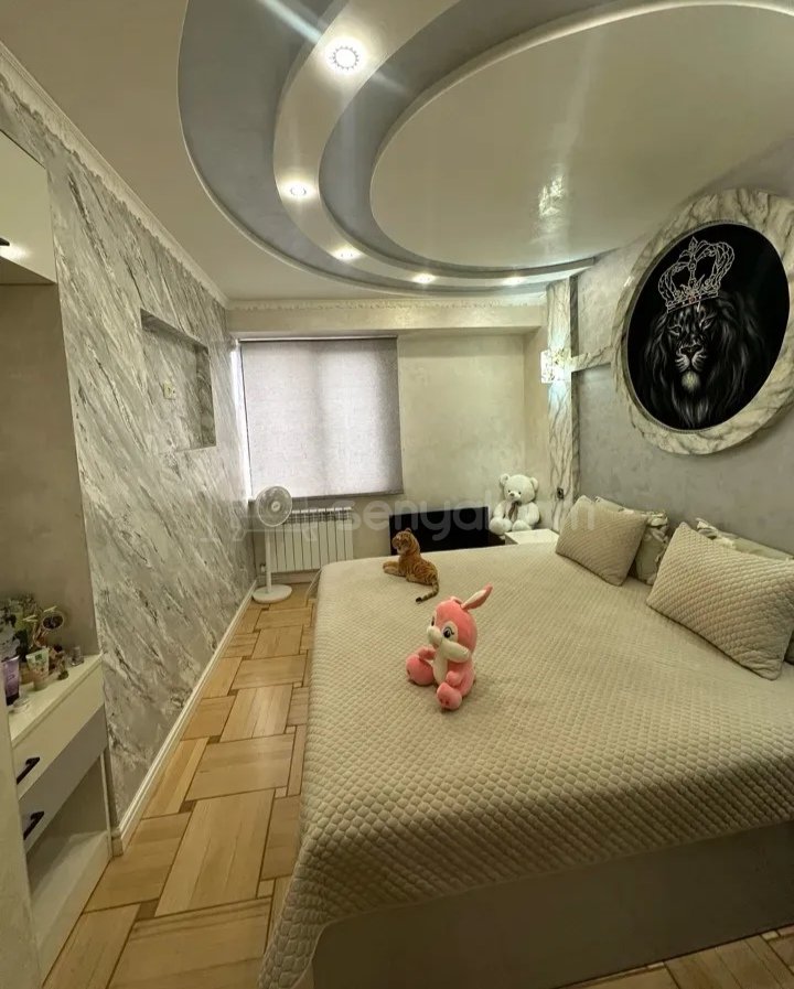 4 Սենյականոց Բնակարան, 150քմ, 2/10 հարկ, Նորմալ Վիճակում, Կահավորված