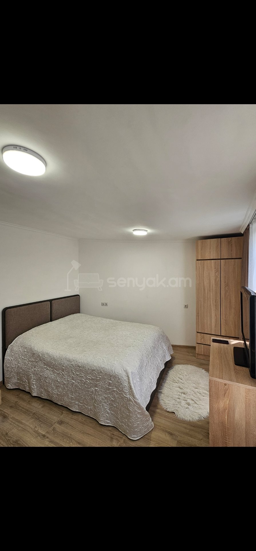 1 Սենյականոց Բնակարան Քարե Շենքում, 28քմ, 1/2 հարկ, Դիզայներական Վերանորոգված, Կահավորված, Արևկող