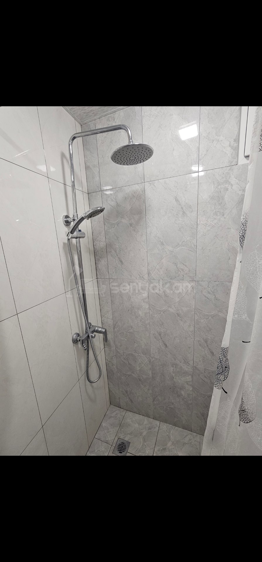 1 Սենյականոց Բնակարան Քարե Շենքում, 28քմ, 1/2 հարկ, Դիզայներական Վերանորոգված, Կահավորված, Արևկող