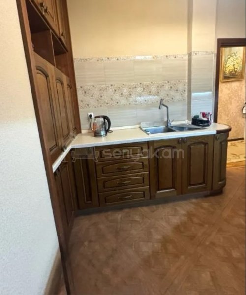 3 Սենյականոց Բնակարան, 94քմ, 3/12 հարկ, Կոսմետիկ Վերանորոգված