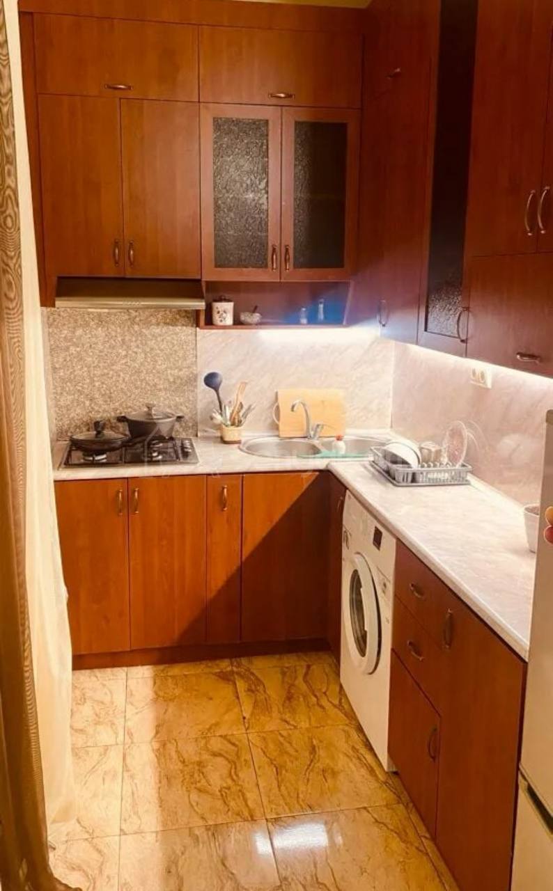 2 Սենյականոց Բնակարան, 50քմ, 9/9 հարկ, Կապիտալ Վերանորոգված, Կահավորված, Արևկող