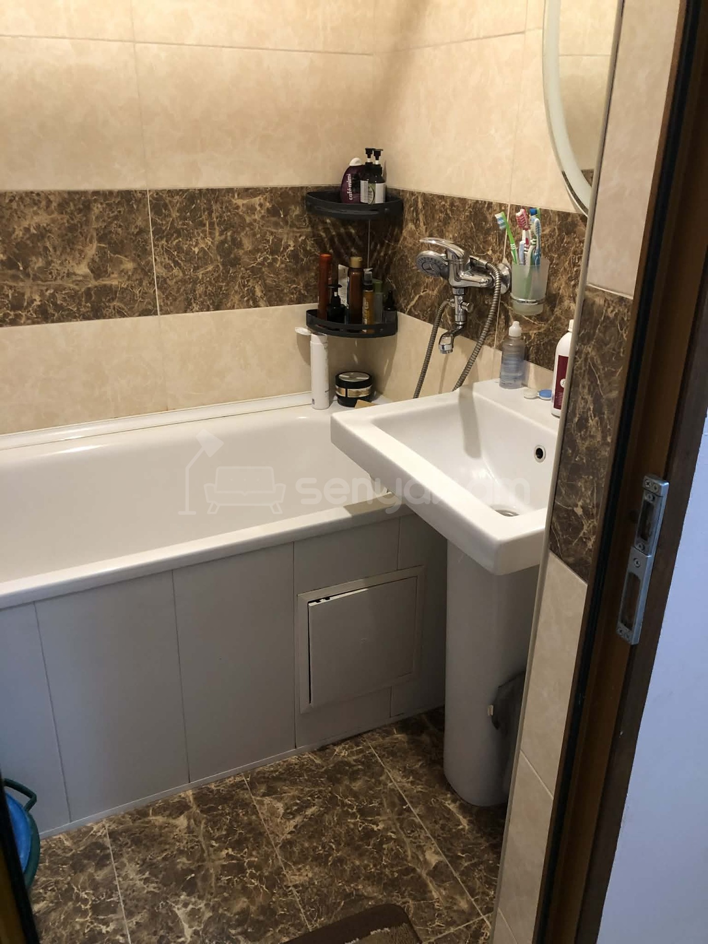 4 Սենյականոց Բնակարան, 96քմ, 4/4 հարկ, Կապիտալ Վերանորոգված