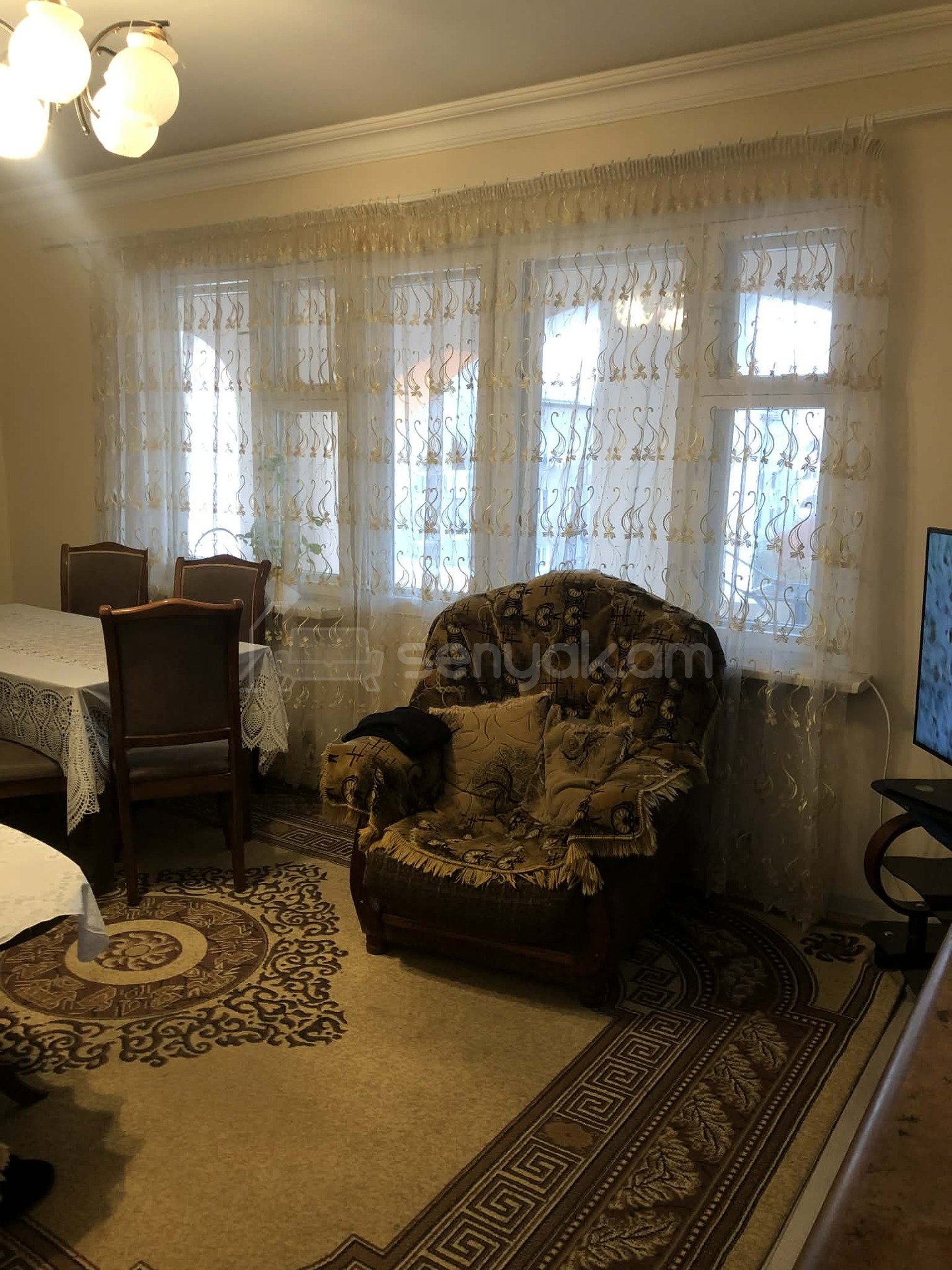 4 Սենյականոց Բնակարան, 96քմ, 4/4 հարկ, Կապիտալ Վերանորոգված